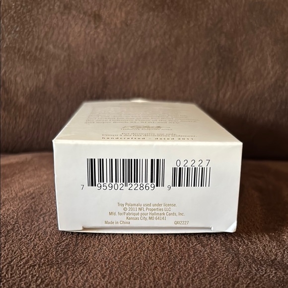 Hallmark Keepsake Pittsburgh Steelers Troy Polamalu Ornament NIB - Picture 5 of 13